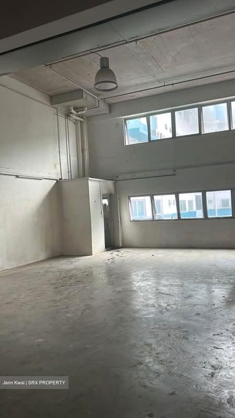 Pioneer Point (D22), Factory #598609611